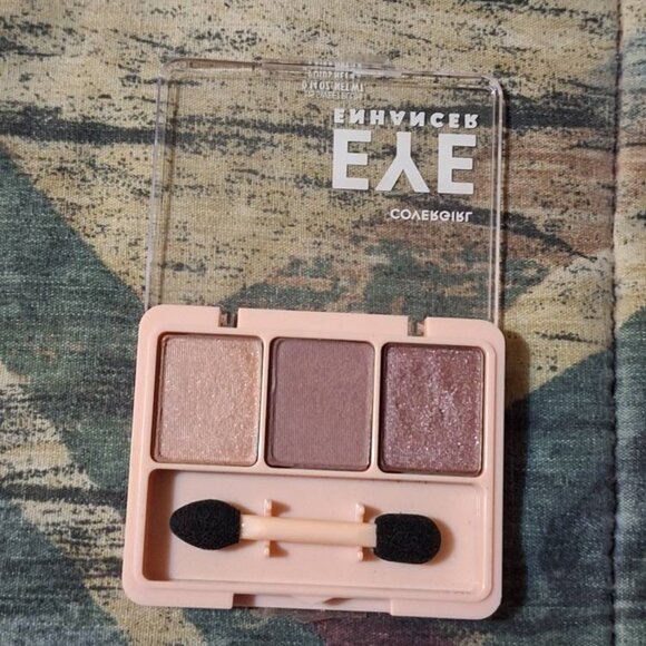 🌸 CoverGirl Eye Enhancer Palette Bundle (5-Piece Set) - Picture 4 of 5